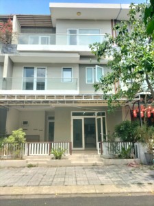 ban biet thu quan 2, ảnh to1