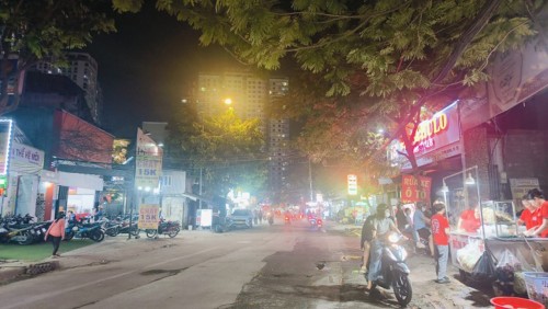 ban dat quan 2, ảnh to1