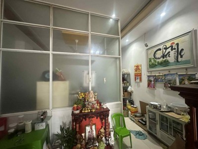 ban nha quan 2, ảnh to3