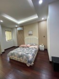 ban nha quan 2, ảnh đại diện3