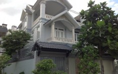 Cho thuê biệt thự An Phú An Khánh quận 2, Nhà 10x20m đẹp nhìn thích ngay, Giá rẻ 20 triệu/tháng